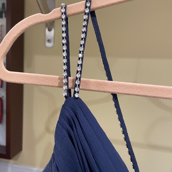 David’s Bridal - Picture 4 of 7